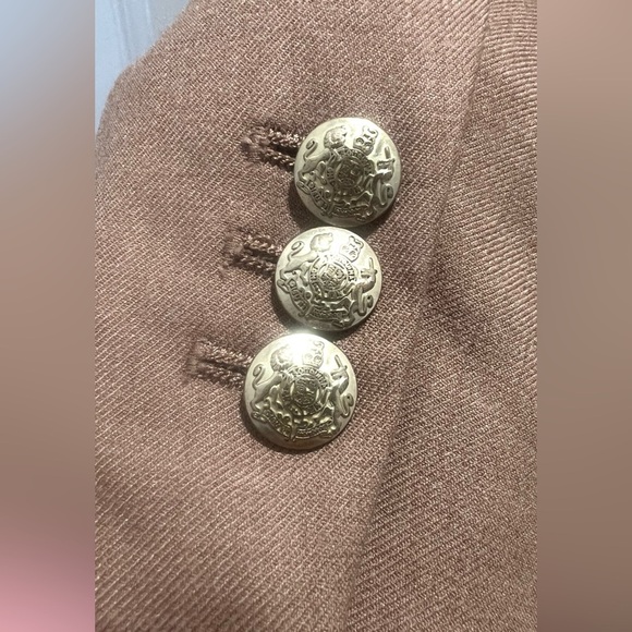 Women’s J.Crew Camel Blazer — Size 2 — Gold Buttons | Perfect Exterior ✨ - Picture 15 of 17